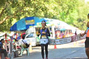 BIB: 239
                            <button type="button" onclick="openModal(7219092)" class="btn btn-primary btn-sm float-right btn-popup" data-toggle="modal" data-target=".modal-high-quality">
                        <i class="fas fa-shopping-cart"></i> Add to Cart
                    </button>
                                            <button type="button" onclick="isThisMe(7219092, true)" class="btn btn-success btn-sm float-right btn-popup btn-isme hidden" data-toggle="tooltip" data-placement="bottom" title="นี่คือรูปของคุณใช่ไหม คลิกที่นี่เพื่อเอาเข้าอัลบั้ม">
                        <i class="fas fa-plus"></i> Add to album
                    </button>
                    <button type="button" onclick="isThisMe(7219092, false)" class="btn btn-warning btn-sm float-right btn-popup btn-isnotme hidden">
                        <i class="fas fa-ban"></i> Remove from album
                    </button>